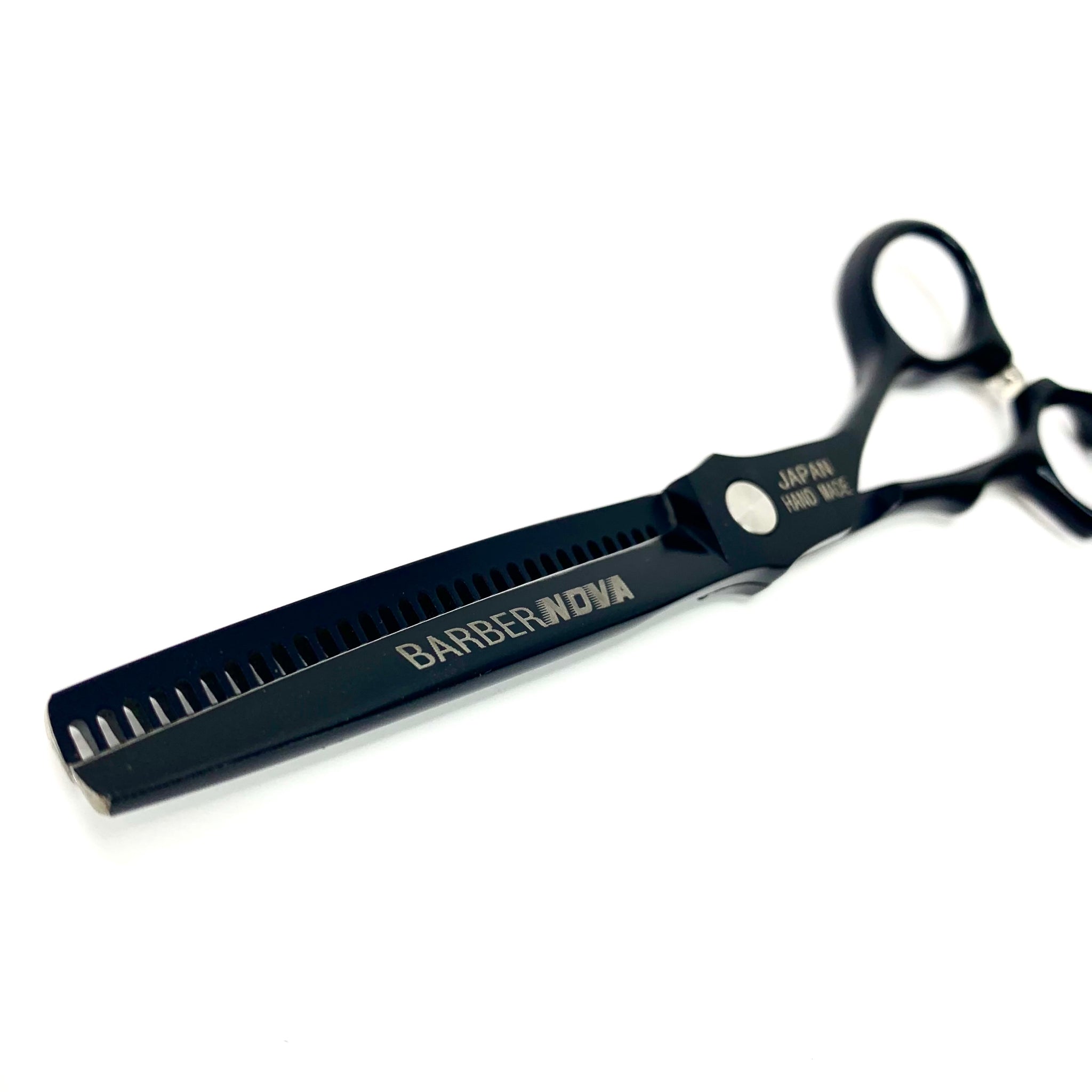 The Black Panther Nova Thinning Japanese 6 Inch Shear